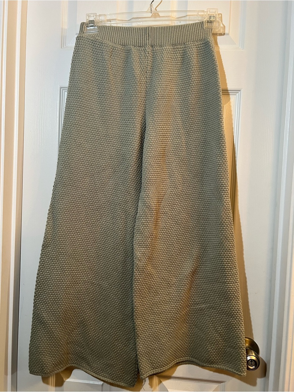 🦋 NWOT Sincerely Jules Wide-Leg waffle Knit Pants in Sage size large